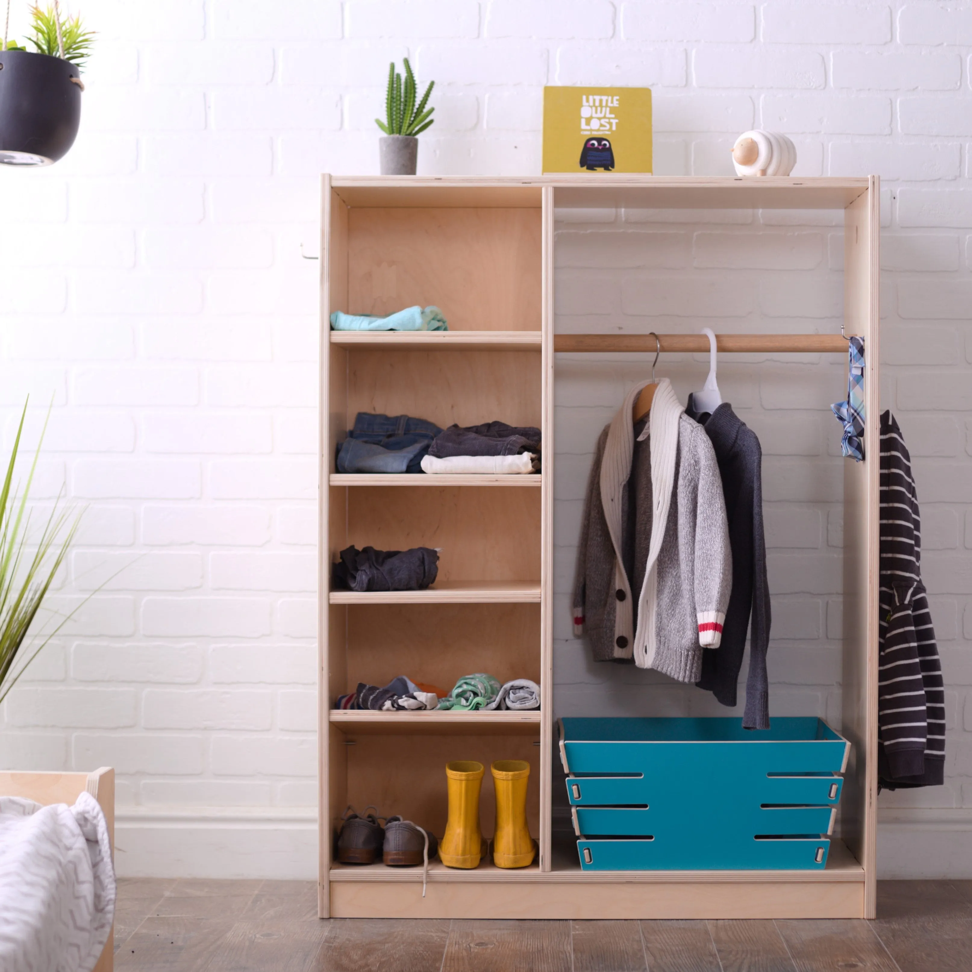 Alba Montessori Children's Wardrobe