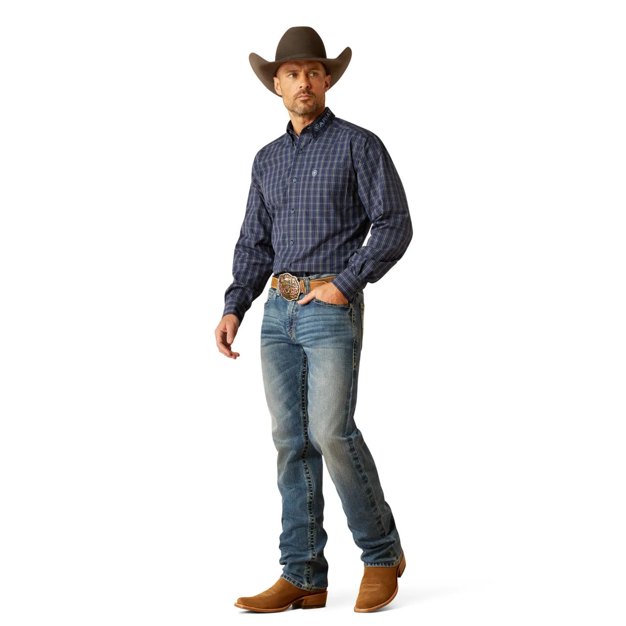Ariat Men's M2 Traditional Relaxed Buster Boot Cut Jeans, Dakota