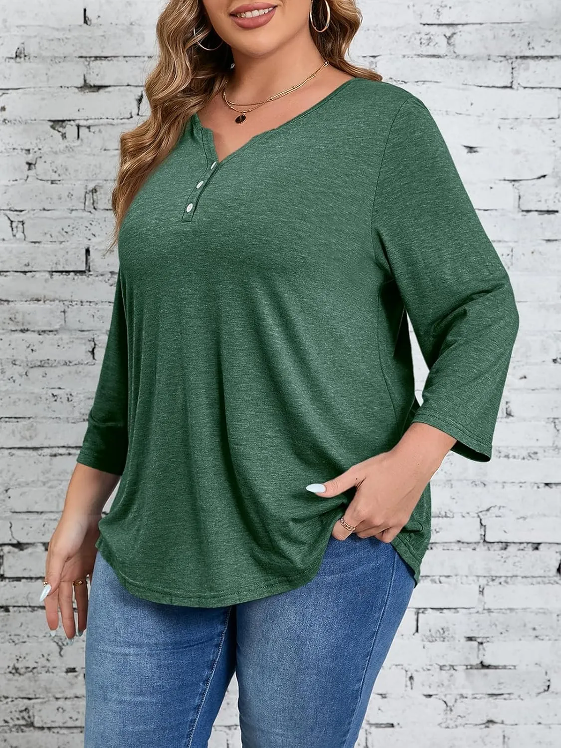 Beautife Womens Plus Size T-Shirts V Neck 3/4 Sleeve Tops Fall Henley Shirts Casual Basic Loose Fit Blouses