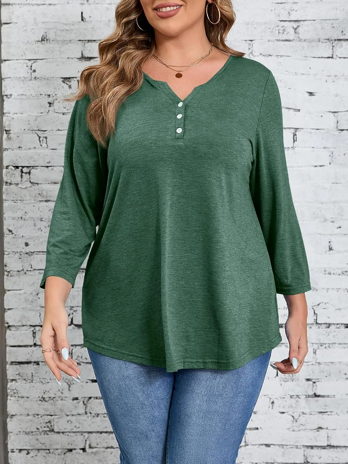 Beautife Womens Plus Size T-Shirts V Neck 3/4 Sleeve Tops Fall Henley Shirts Casual Basic Loose Fit Blouses