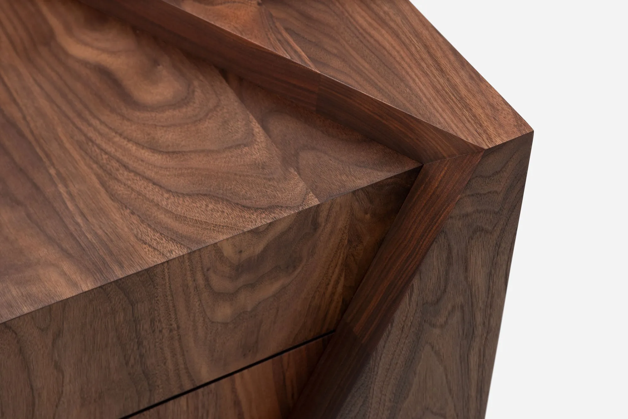 DENEB DESK