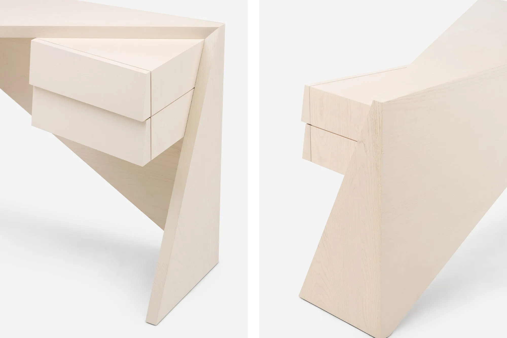 DENEB DESK