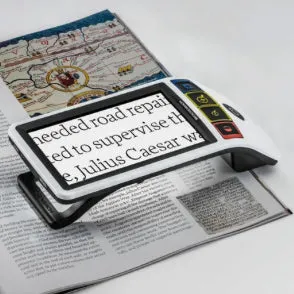 Eschenbach Smartlux 12.7 cm (5 inches) Digital Magnifier