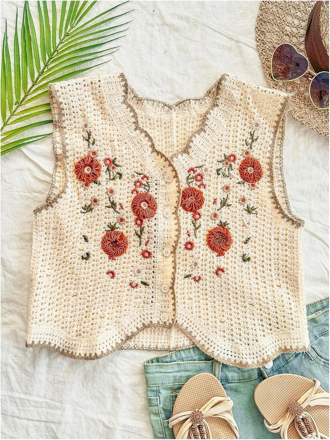 GORGLITTER Women's Embroidered Vest Crochet Vest Tops Floral Sleeveless Boho Tops 2025 Western Outfit
