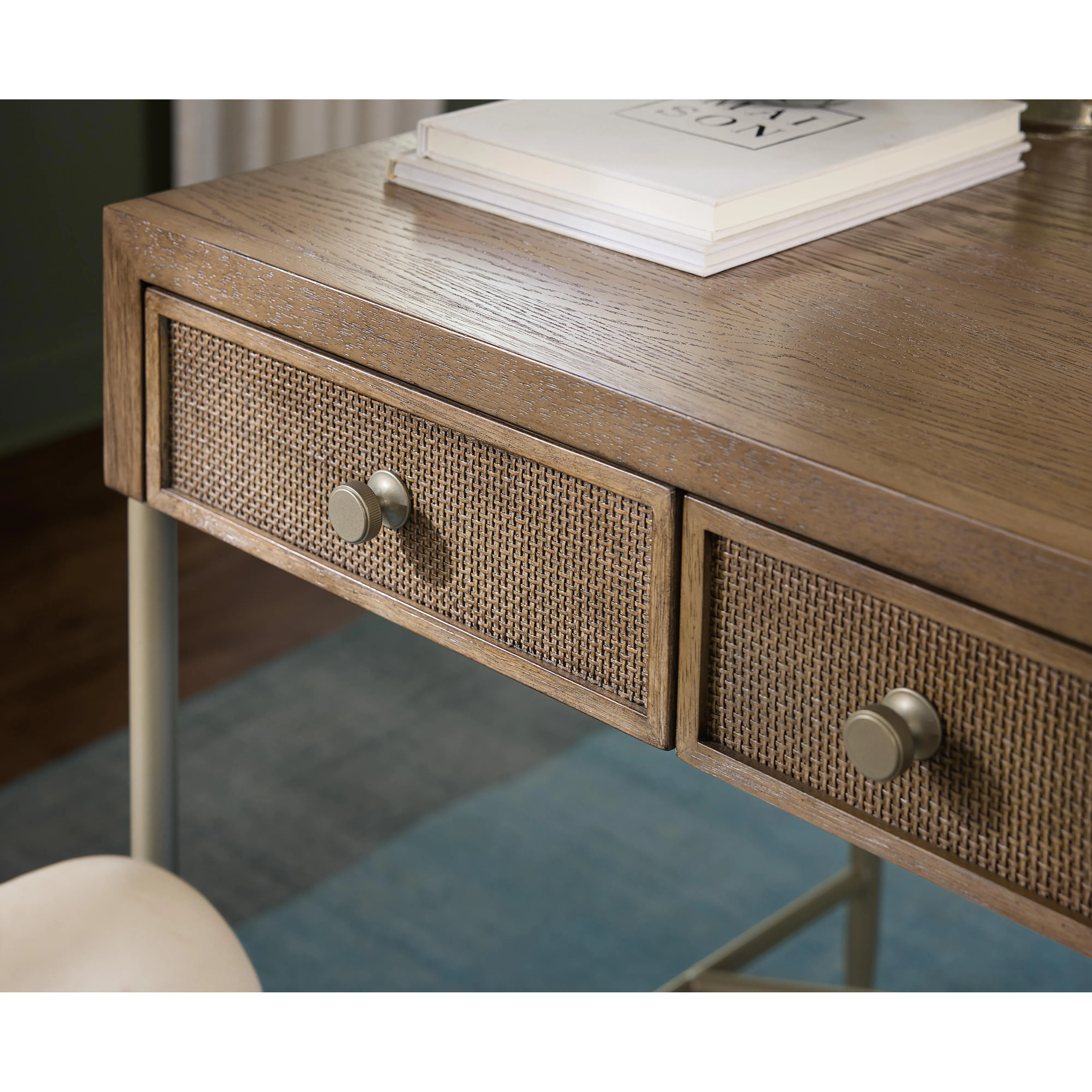 Hooker Furniture 6072-10458-85 Sonnet Writing Desk