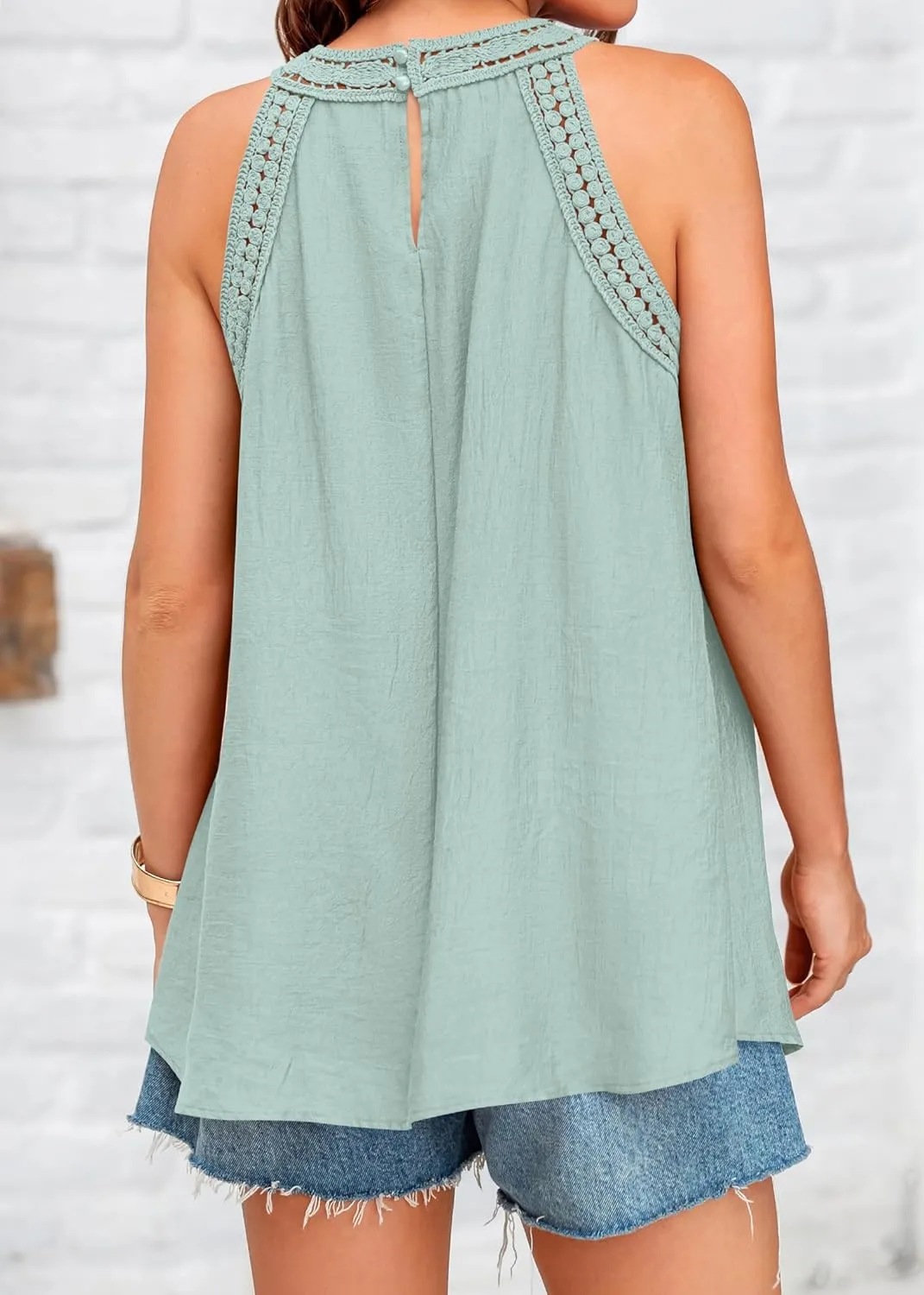 KIRUNDO Halter Tank Tops for Women 2025 Crochet Lace Summer Shirts Boho Cute Sleeveless Blouses Beach Vacation Outfits