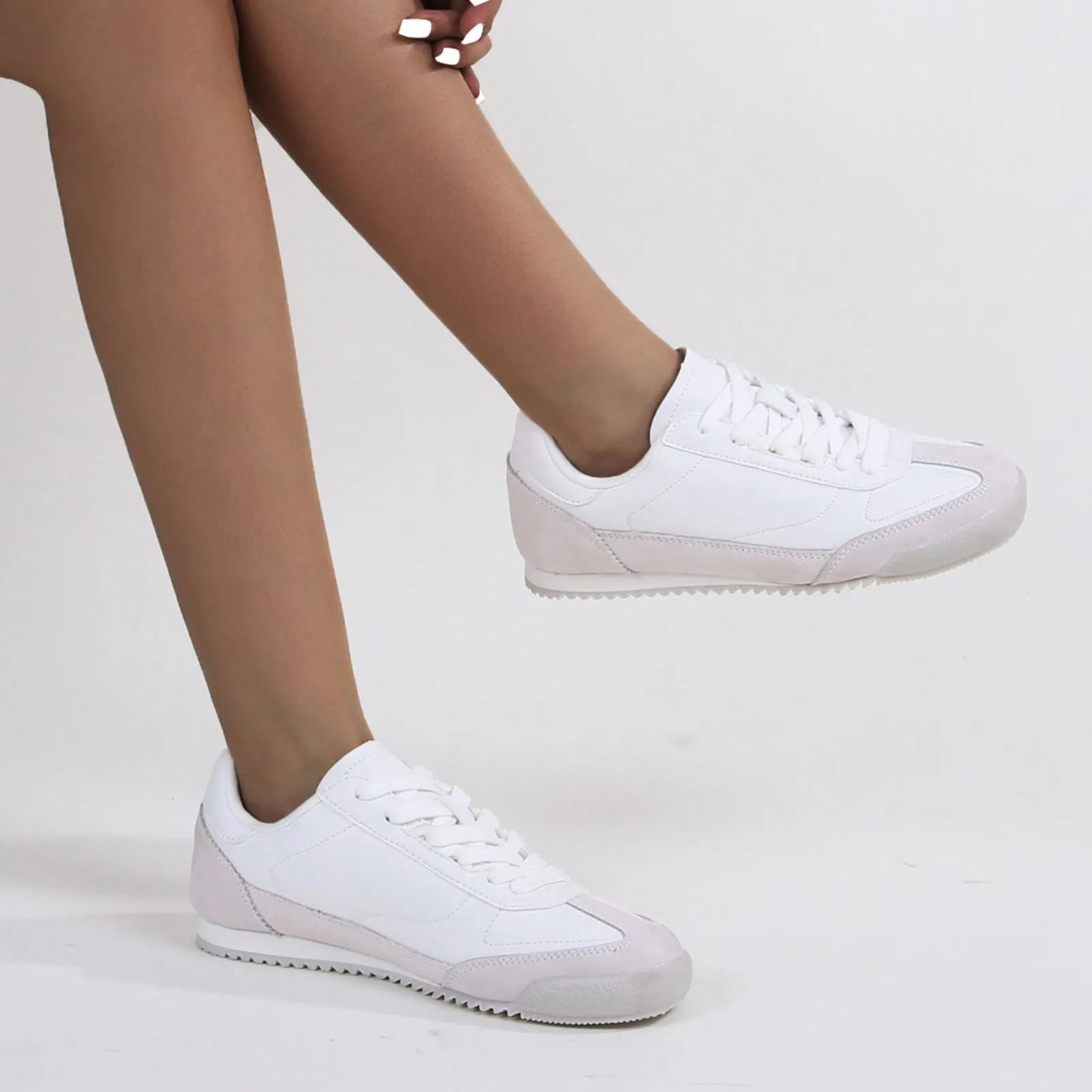 Landon Retro Lace-up Gum Sneakers
