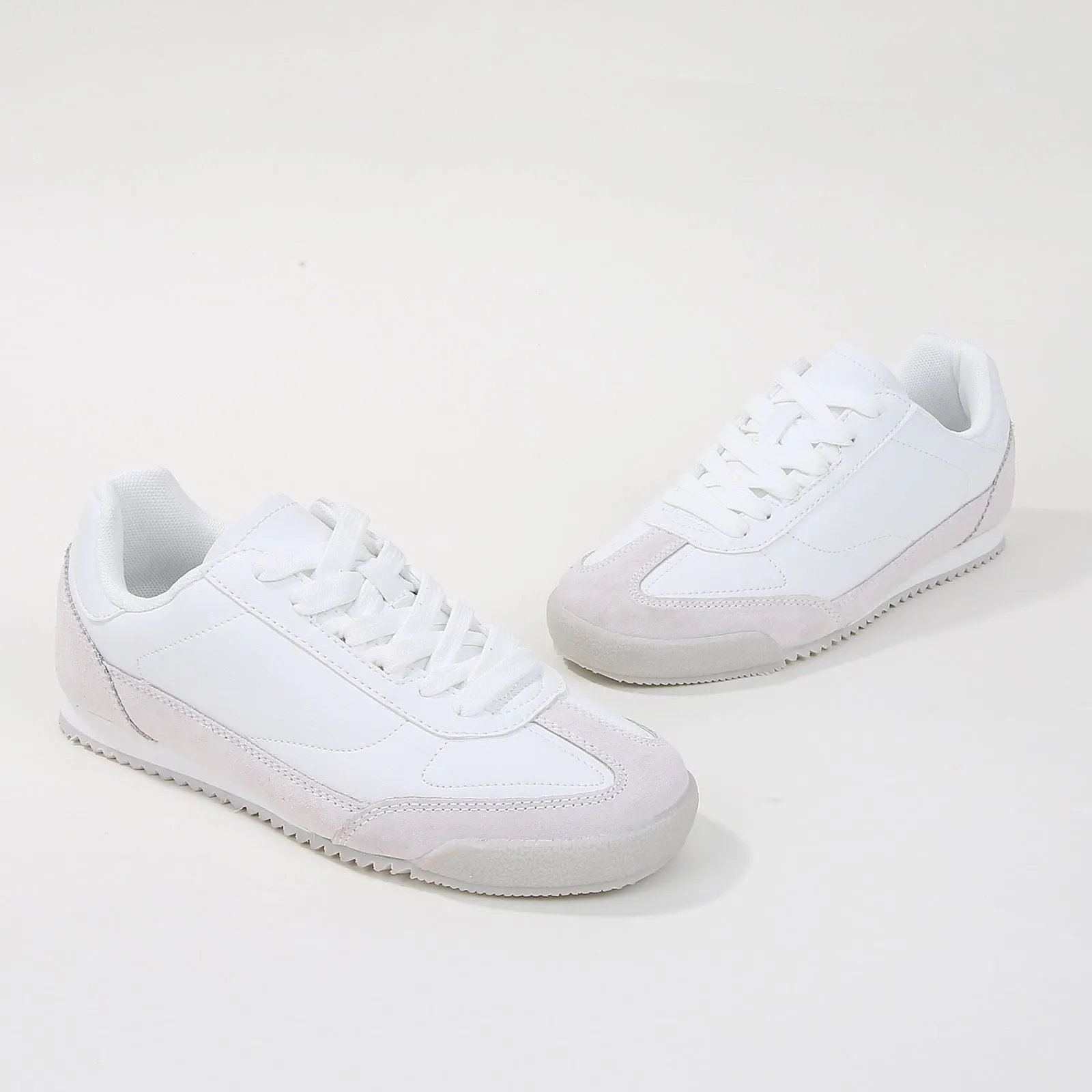 Landon Retro Lace-up Gum Sneakers