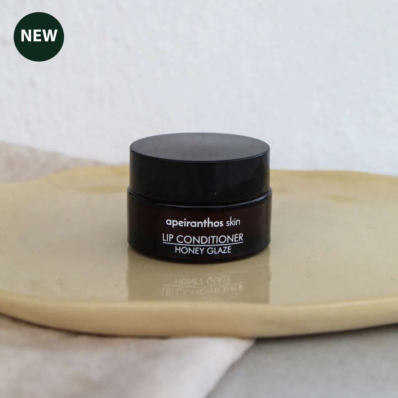 Lip conditioner (honey glaze)