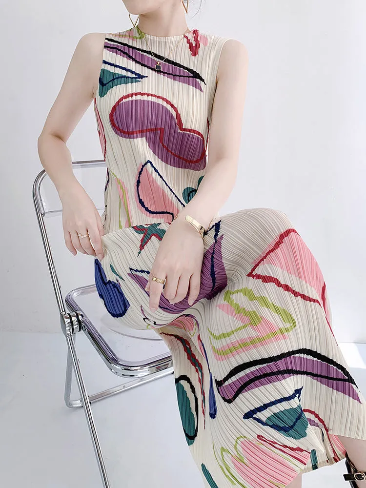 Loose Round Neck Sleeveless Printed Pleated Dress
