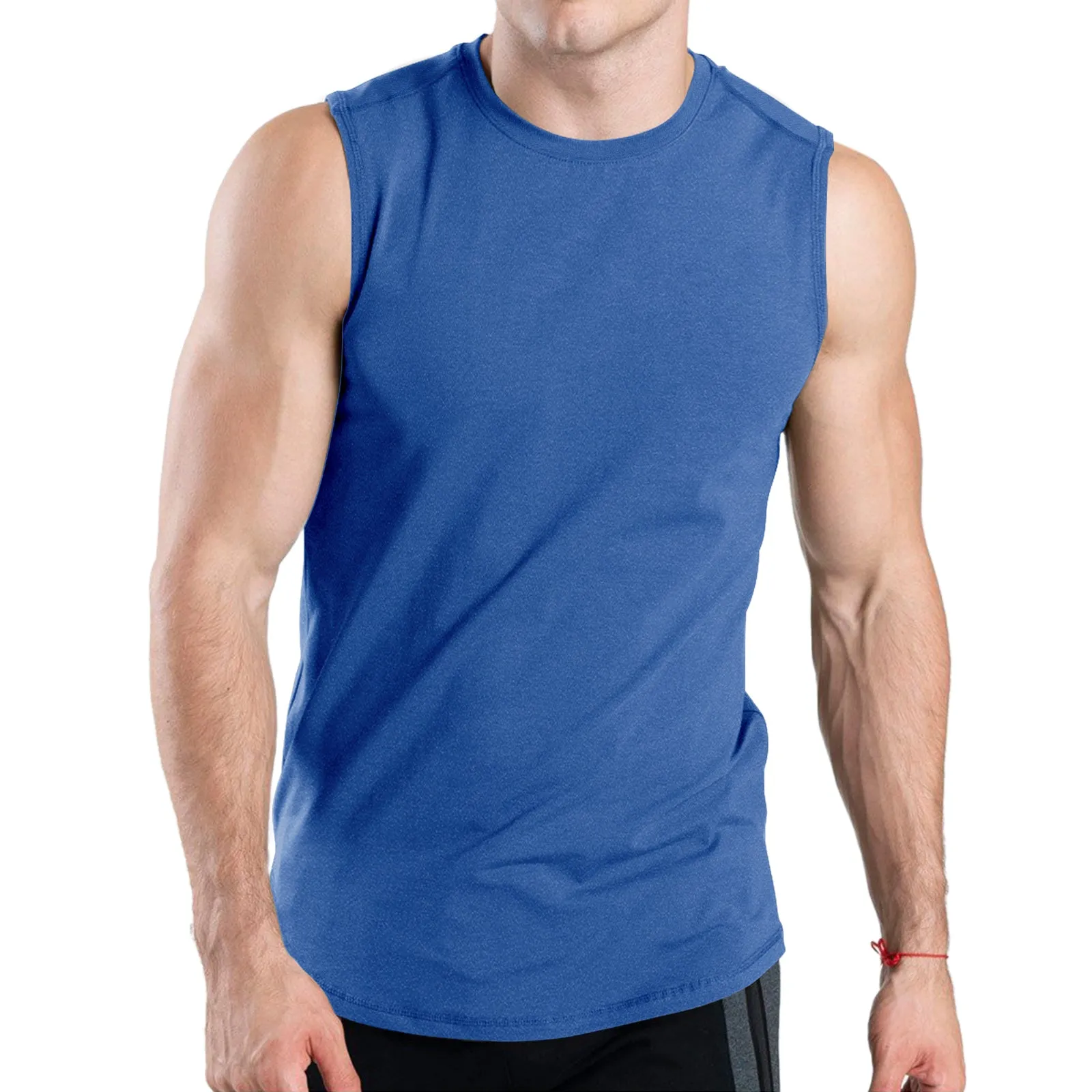 MOISTURE WICKING ESSENTIALS TANK TOP