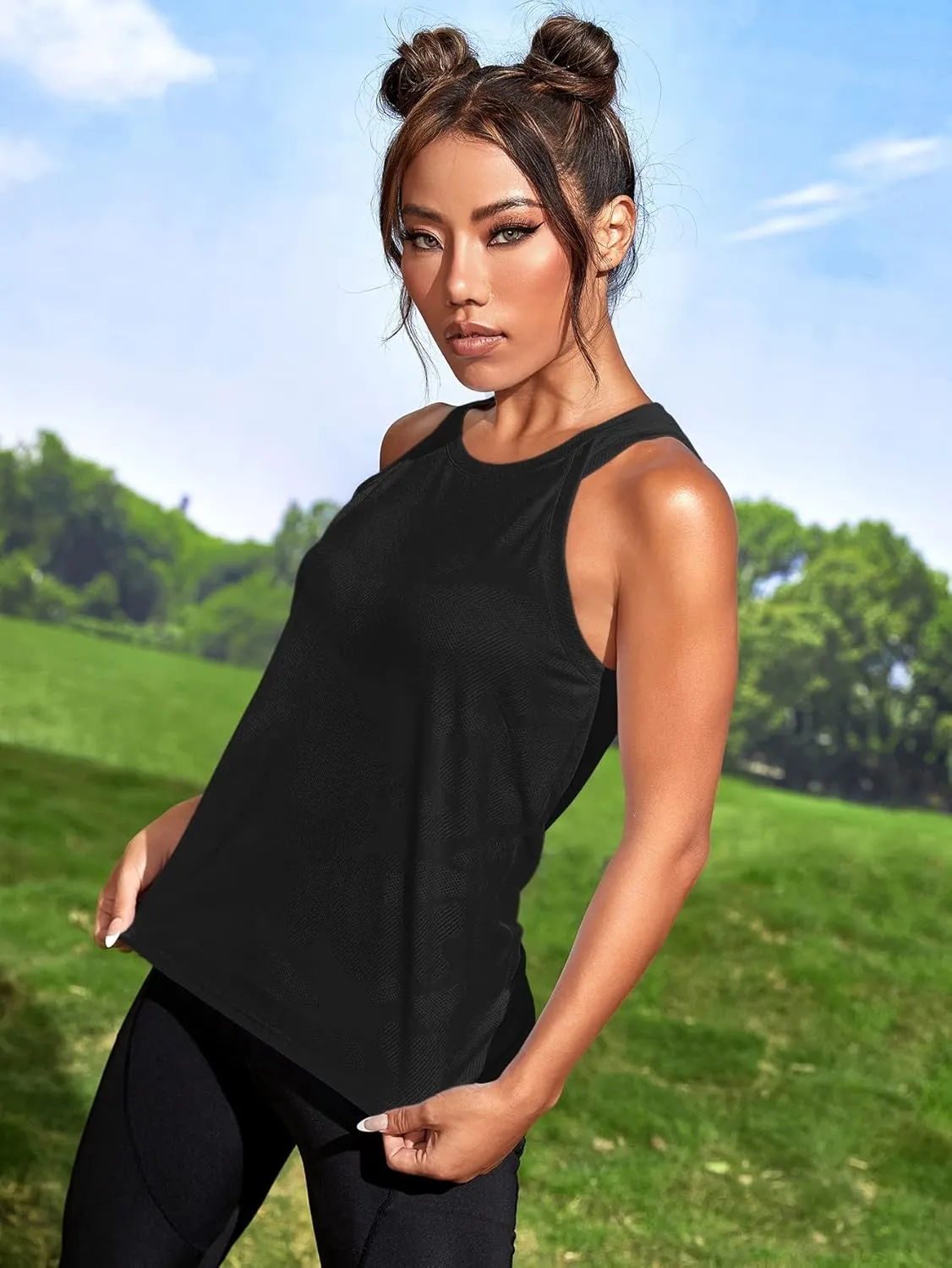 OYOANGLE Women's Camo Print Sleeveless Workout Shirts Exercise Running Tank Tops Active Gym Tops