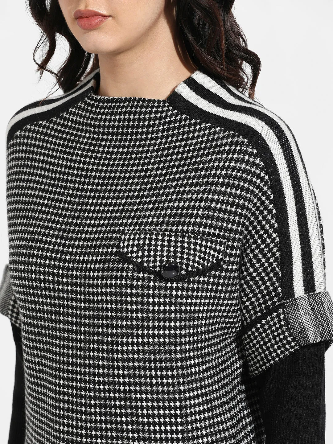 Raglan Sleeve Textured Pullover Sweater