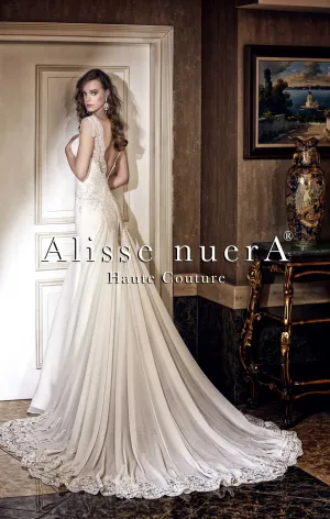 Sweetheart Neck Lace Applique Strap Fringe Shoulder Bridal Dress with Chiffon Train