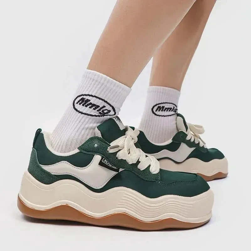 Tide Bread Sporty Shoes | Unisex Anti Slip Sneakers