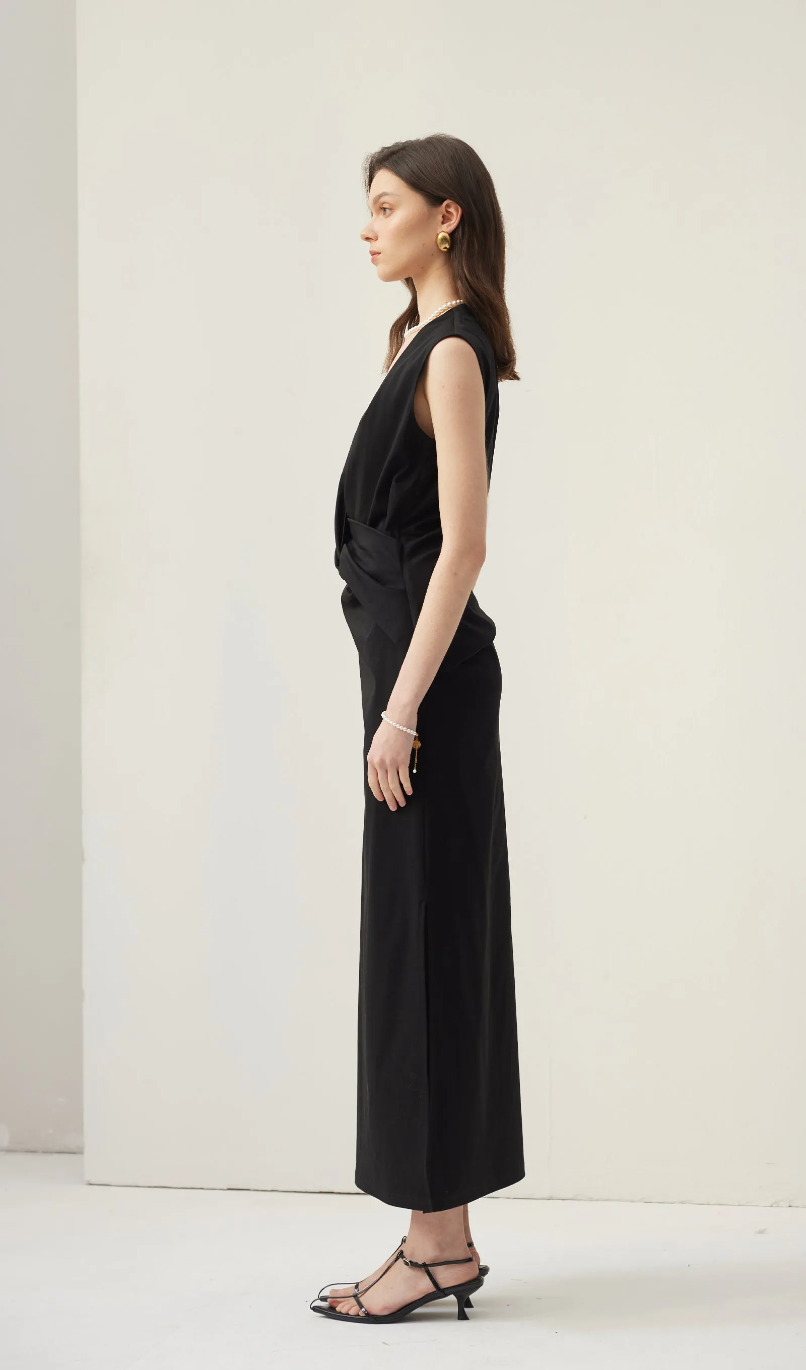 V Neck Crepe Twist Maxi Dress