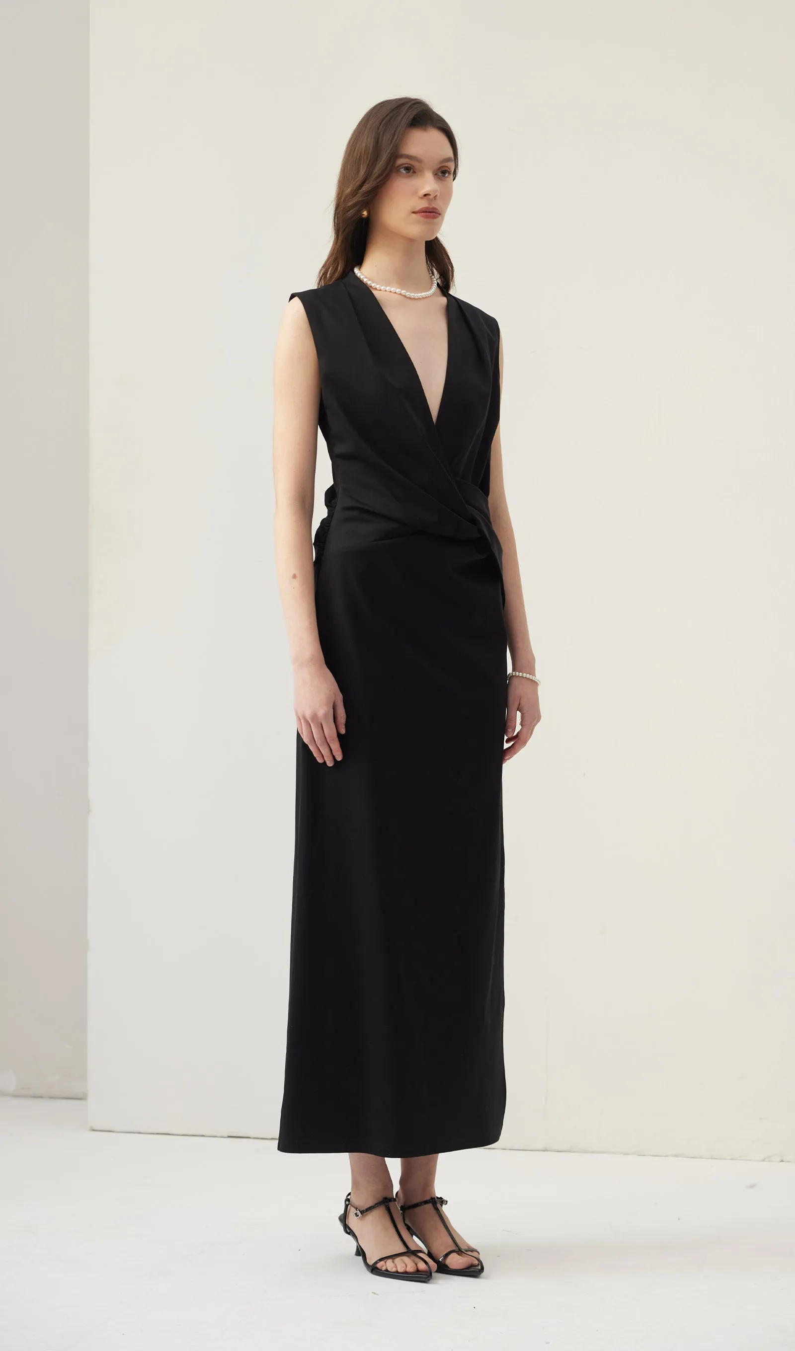 V Neck Crepe Twist Maxi Dress