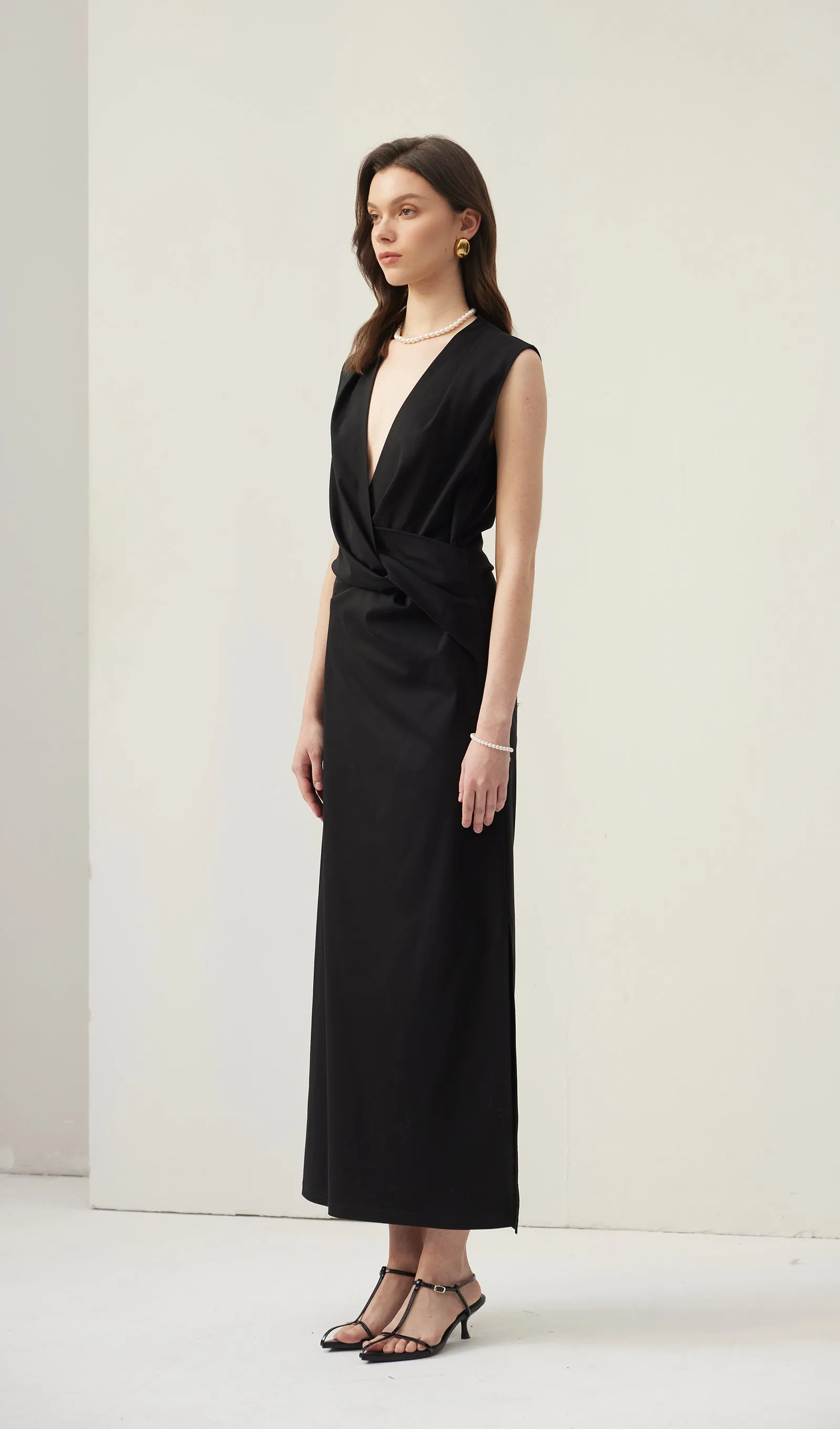 V Neck Crepe Twist Maxi Dress