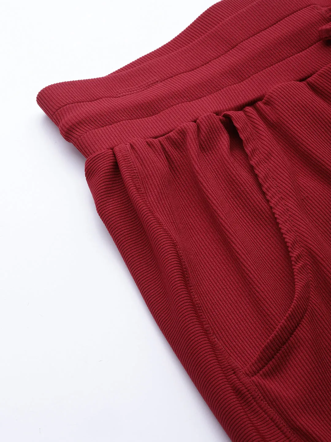 Women's Maroon Solid Relaxed Fit Dry Fit Gym Joggers