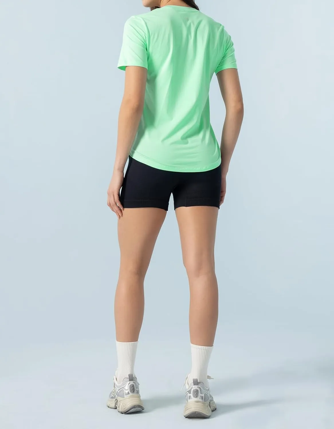 Women's Workout T-Shirt Pima Cotton Short Sleeve Curved-Hem V-Neck Shirts Athletic Yoga Tee Tops