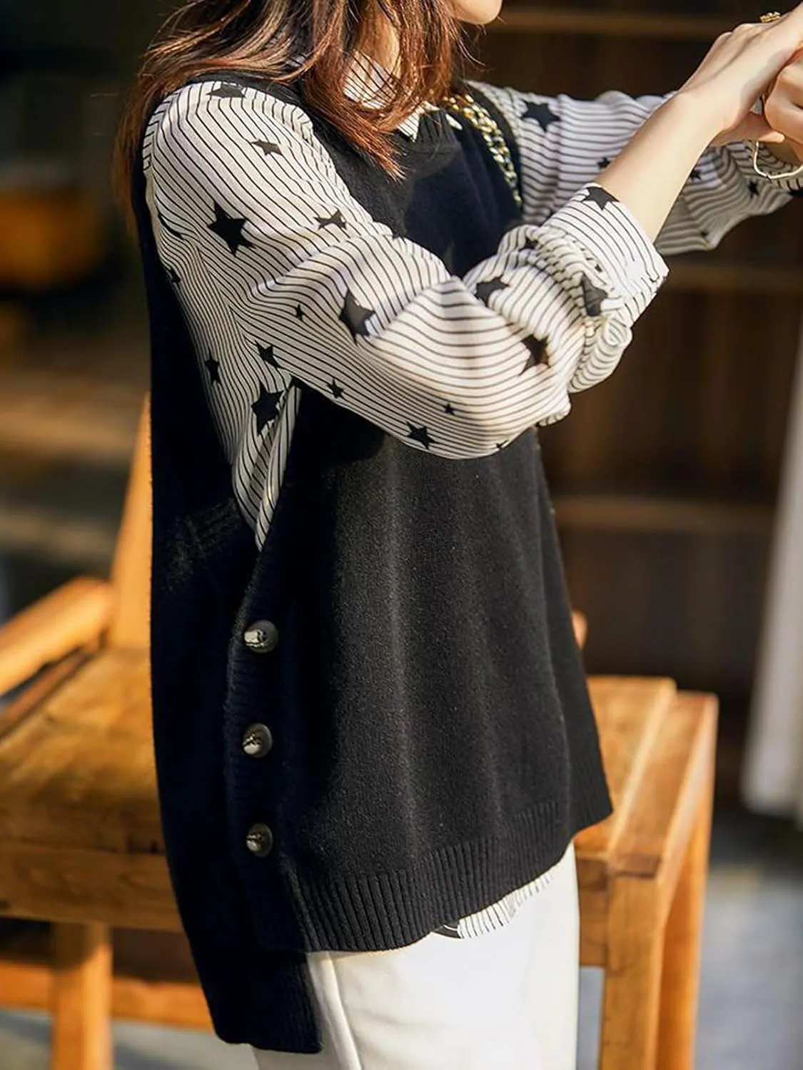 Wowcarbazole Women's Sleeveless Sweater Vest Casual Crew Neck Ribbed Knit Pullover Tops Loose Fit Full Clothes