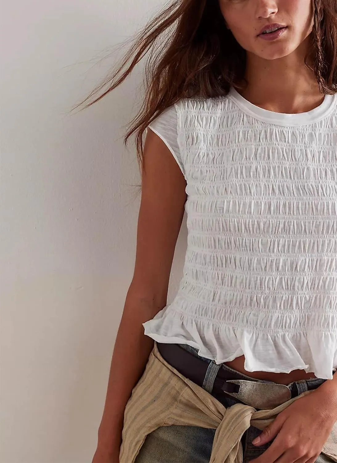 Yuemengxuan Womens Summer Top Cap Sleeve Smocked Shirts Ruffle Hem Going Out Tops Shirred Tank Crop Tee Y2K Outfits